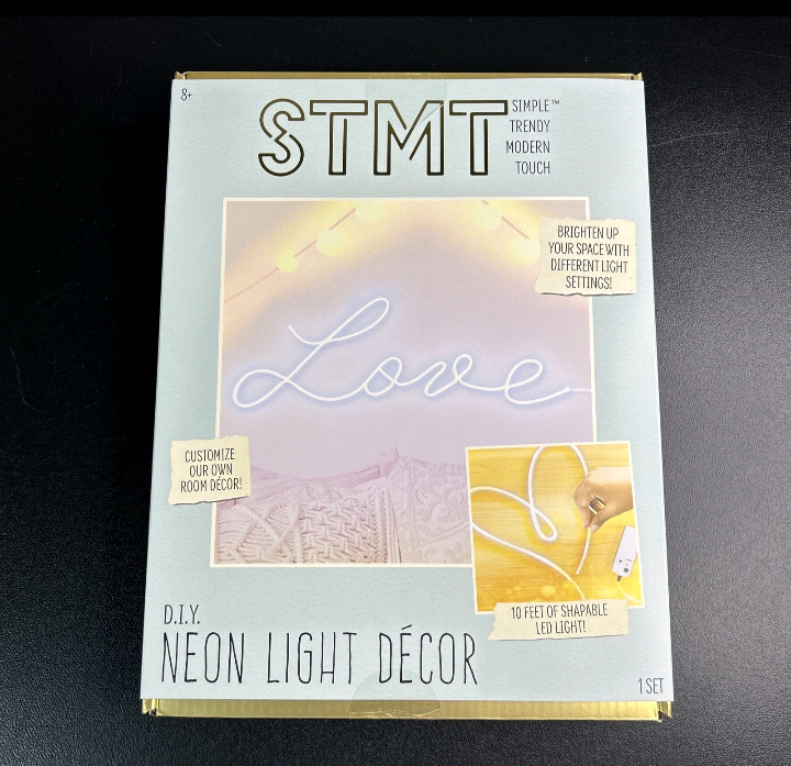DIY Neon Light Decor