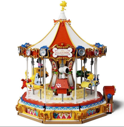 Officially Licensed Peanuts Lego Musical Carousel
