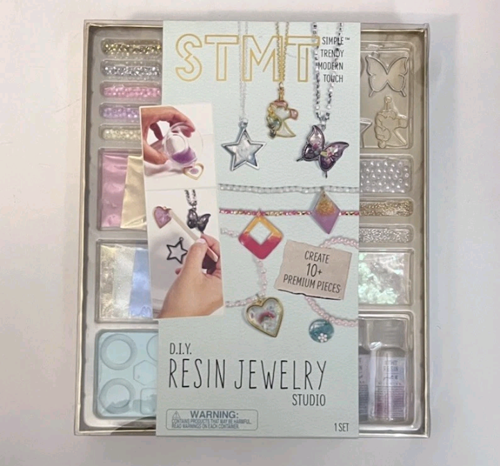 DIY Resin Jewelry Craft Set